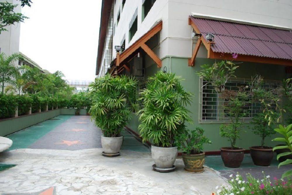 Jomtien Morningstar Guesthouse Exterior foto
